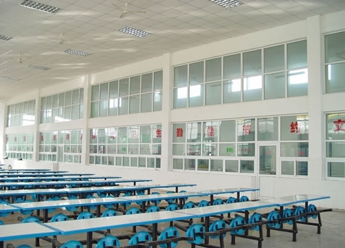 学校食堂风采