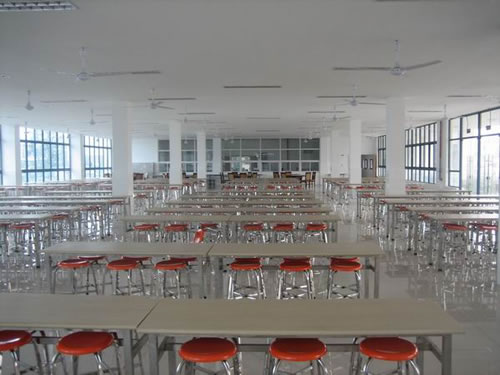 学校食堂风采